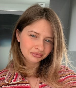 Анна Діхтяренко